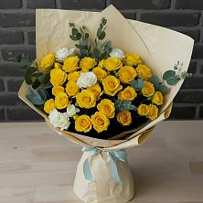 Букет цветов из:  Розы в Ялуторовске