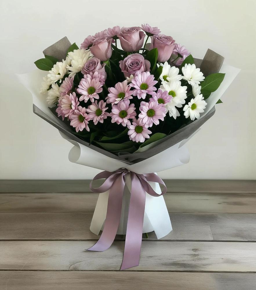Букет цветов из: Хризантемы и Розы в Ялуторовске