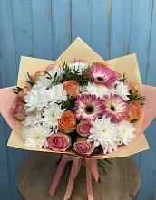 Букет цветов из:  Розы, Герберы и Хризантемы в Ялуторовске