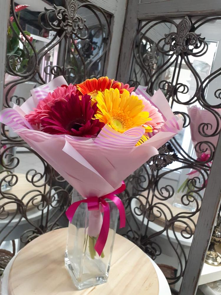 Букет цветов из: Герберы в Ялуторовске