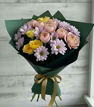 Букет цветов из:  Хризантемы и Розы в Ялуторовске