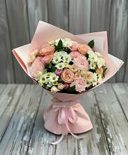 Букет цветов из:  Гвоздики, Розы и Хризантемы в Ялуторовске