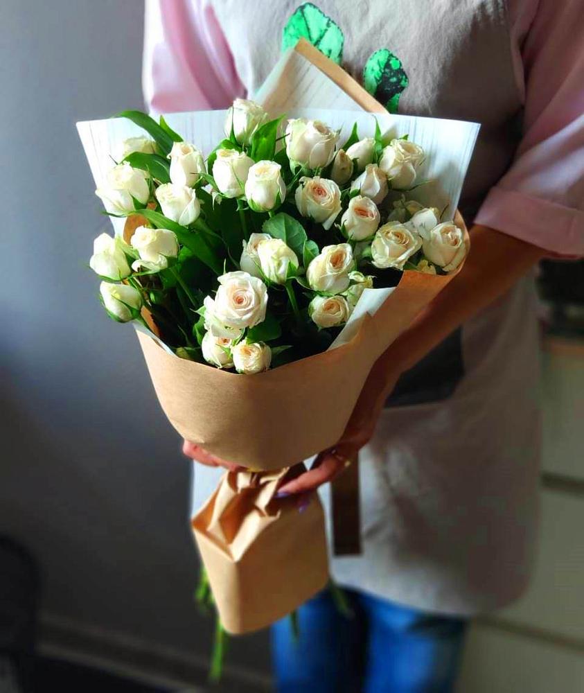 Букет цветов из: Розы в Ялуторовске