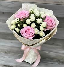 Букет цветов из:  Розы в Ялуторовске