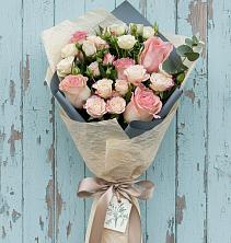 Букет цветов из:  Розы в Ялуторовске