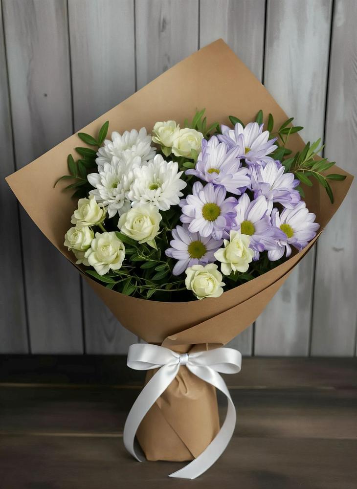 Букет цветов из: Хризантемы и Розы в Ялуторовске